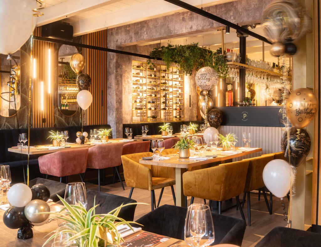 Vier het leven bij restaurant Proto